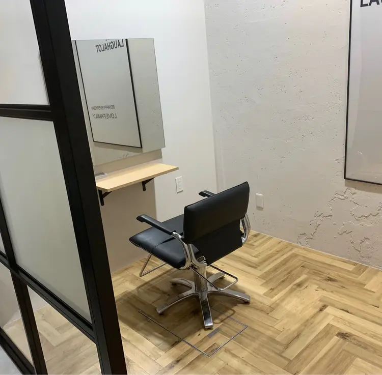 EMANON梅田店の内観・外観3