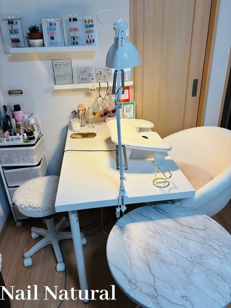 Nail   naturalの内観・外観1