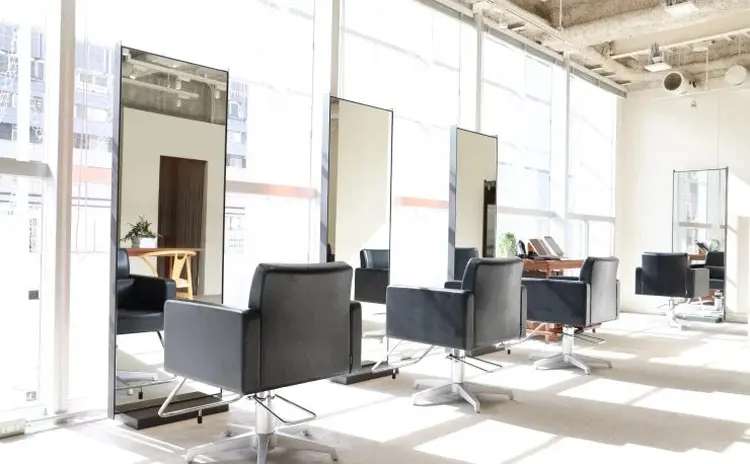 hair salon AcRo 青山の内観・外観2