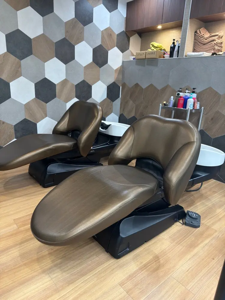 尹兆奎美容室の内観・外観2