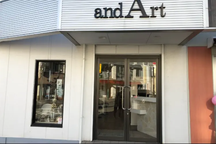 andArtの内観・外観1