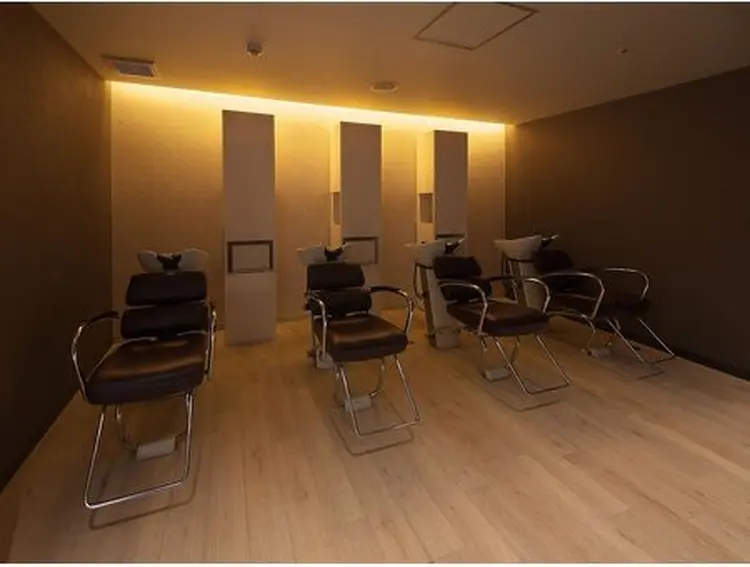 Jour くずは駅前店の内観・外観2