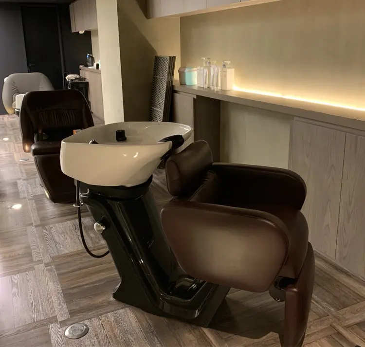 MARKの内観・外観1