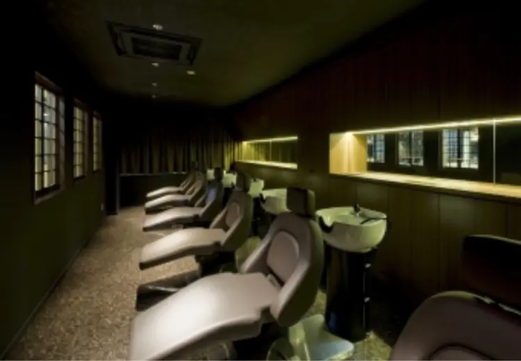 prier×Kew hairの内観・外観2