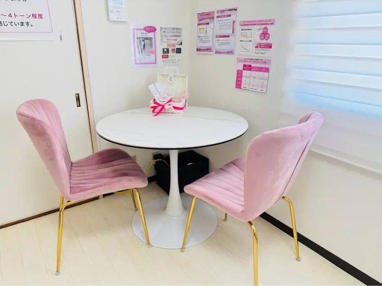 セルフホワイトニングサロン  エクシアホワイト 王寺店の内観・外観2