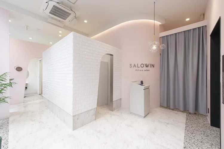 SALOWIN 渋谷 KITAYAPARK前店の内観・外観1