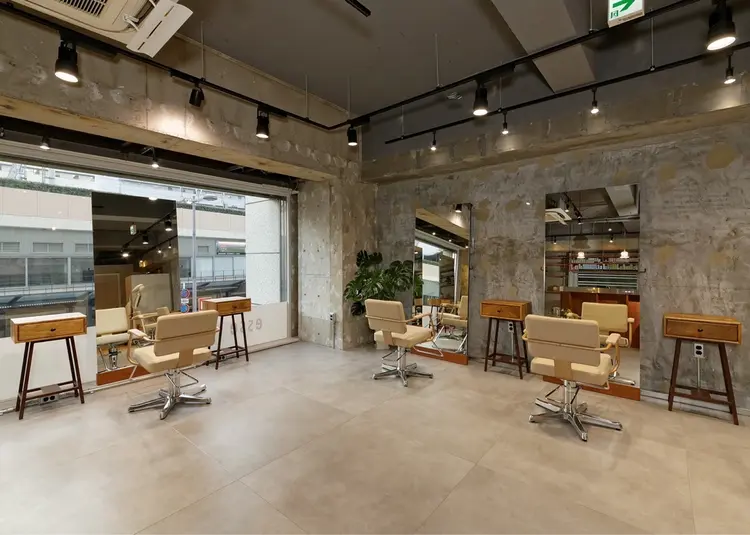 esse大阪梅田茶屋町【エッセ】の内観・外観1