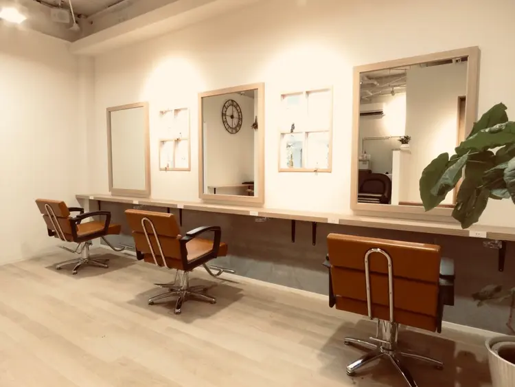 hair&spa palmの内観・外観2