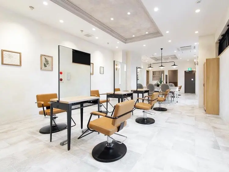 La Bonheur hair grace 門前仲町店の内観・外観1
