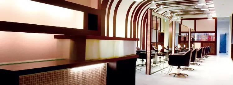 La Bless あべのキューズサロンの内観・外観2