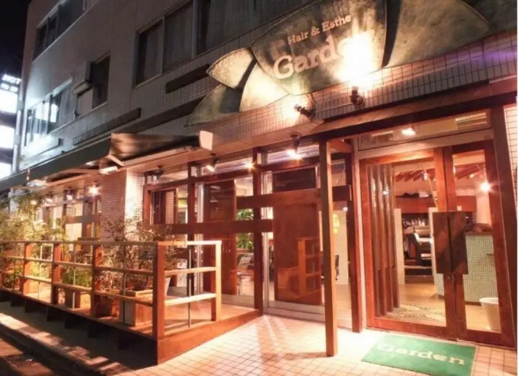 Hair＆Esthe  Gardenの内観・外観1