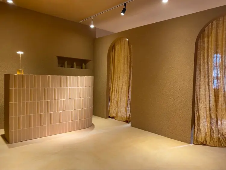 eyeroom mira  恵比寿店の内観・外観2