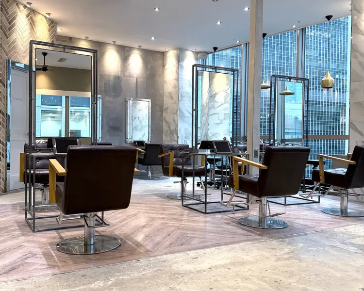 AUBE HAIR unliの内観・外観1