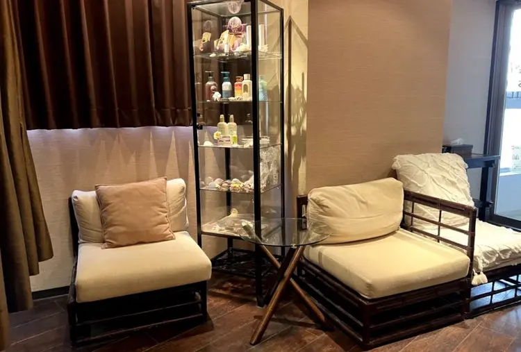 Plumeria by Lily's センター南店の内観・外観3