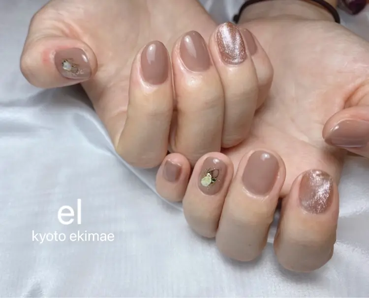neuk nail心斎橋店の内観・外観2