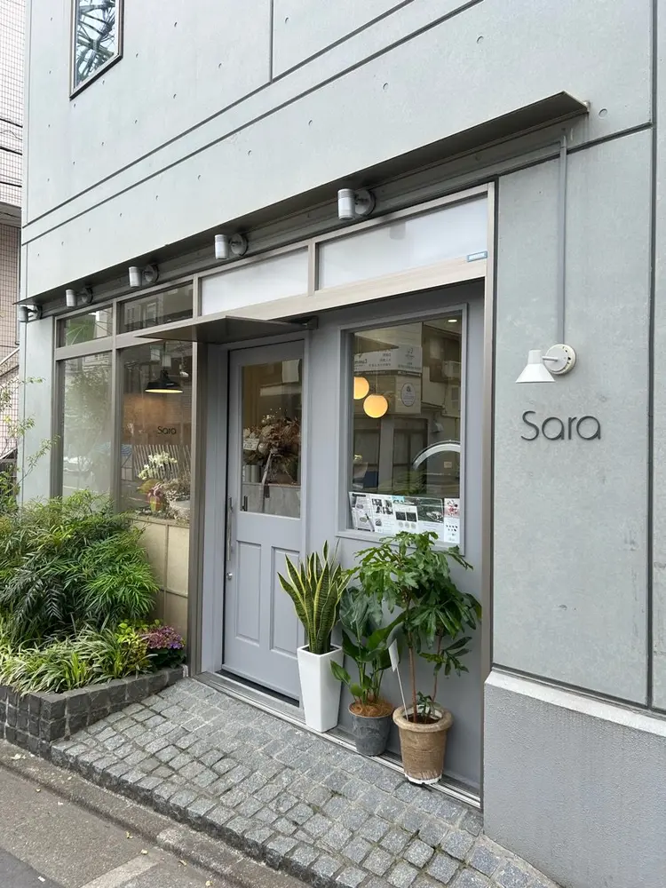 Saraの内観・外観2