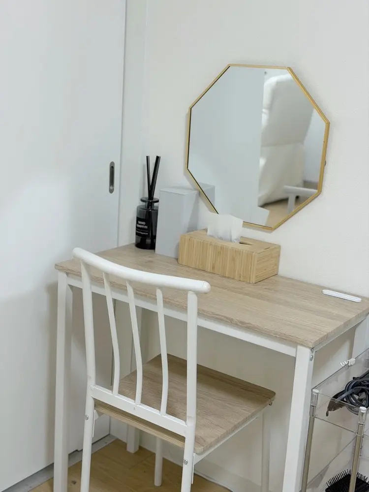 アイブロウサロン WHITE EYE 上本町 眉毛専門店【ホワイトアイ】の内観・外観2