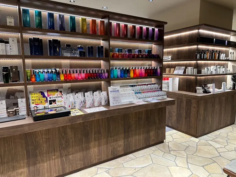 GIEN Smart Salon by milbon Nishinomiya Gardens+の内観・外観3