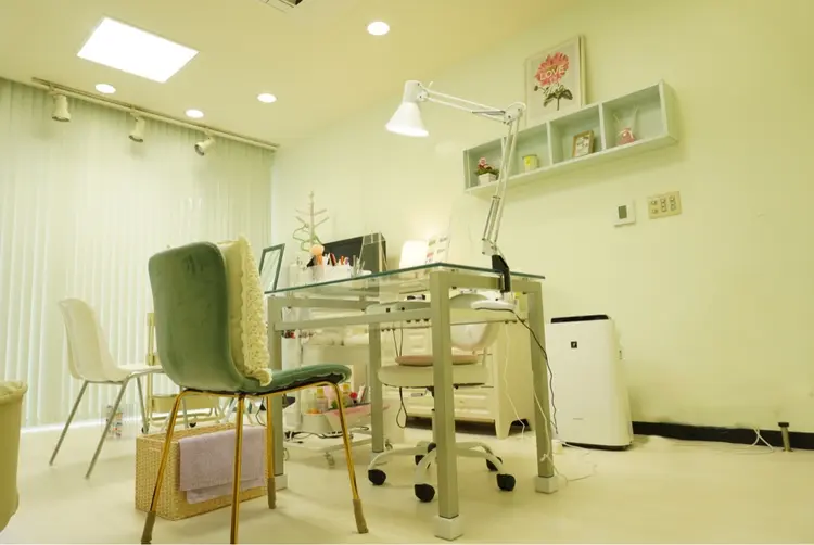 デマローデの内観・外観1