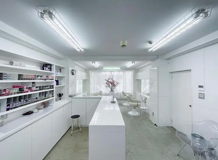 繭の内観・外観2