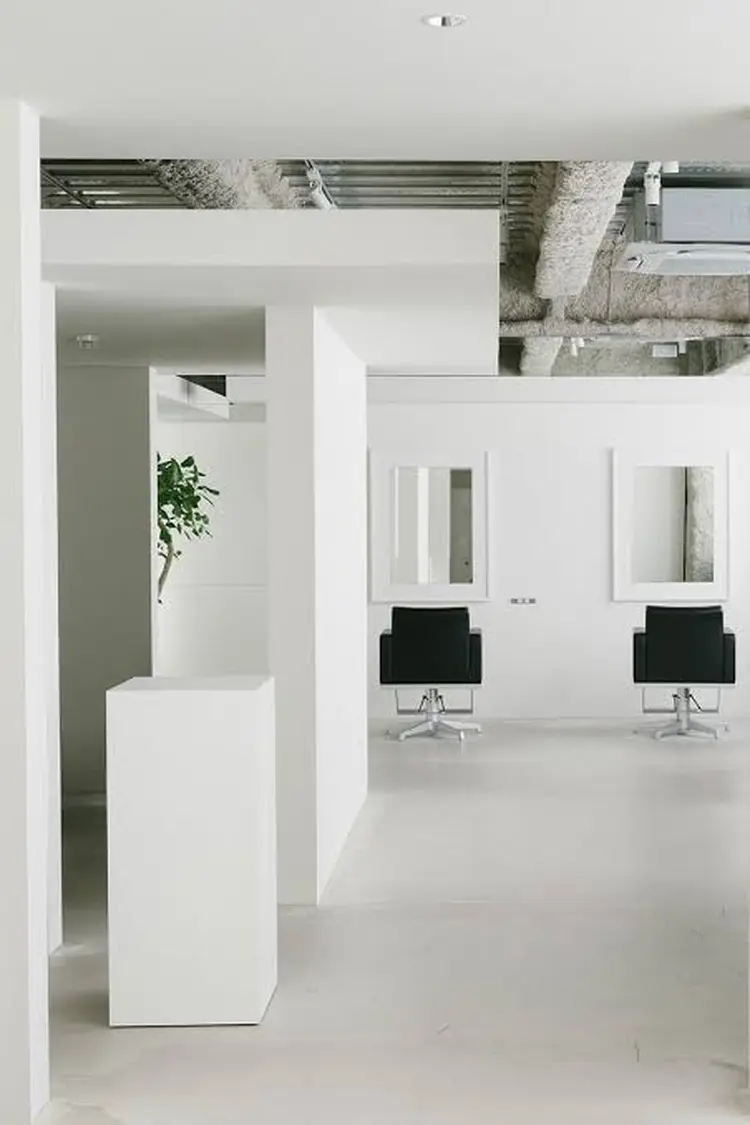 ANYの内観・外観2