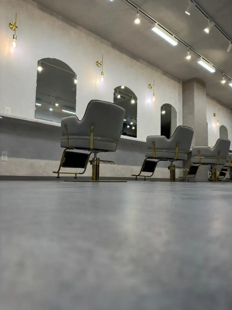 LAZOの内観・外観1