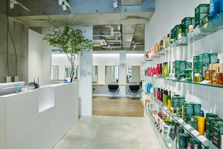 mod'shair  銀座の内観・外観1