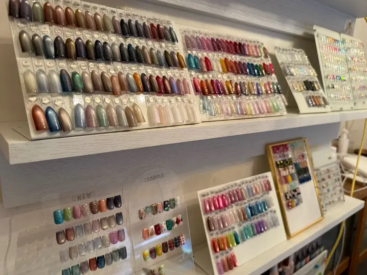 cosmic nailの内観・外観2