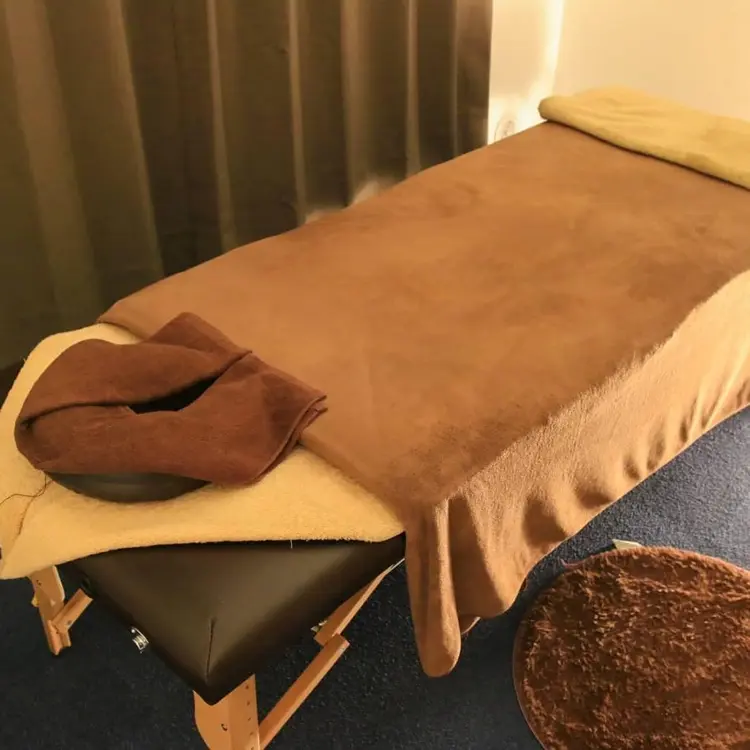 リラクゼーションサロン　　チュナスの内観・外観1