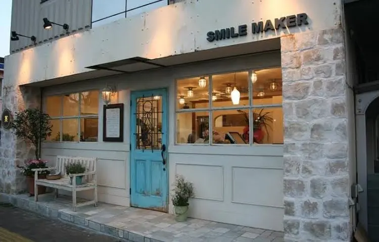 スマイルメーカーの内観・外観1