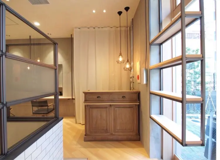 BELLAの内観・外観1