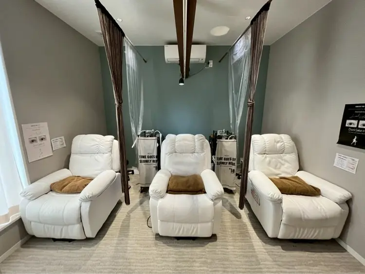 Lino Eyelash&Nailの内観・外観2