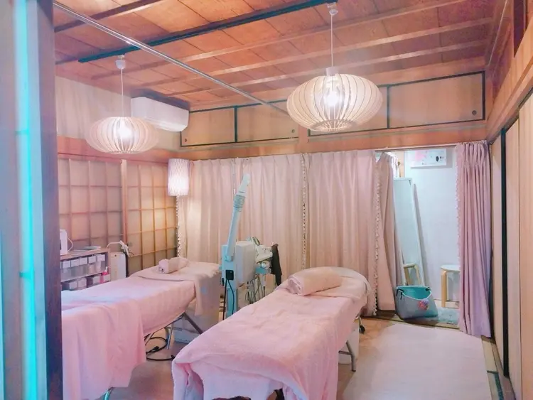 メナードフェイシャルサロン北小渕の内観・外観1