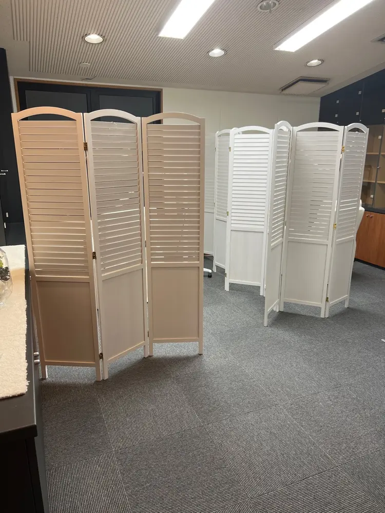 セルフホワイトニング専門店WHITE金沢店の内観・外観1