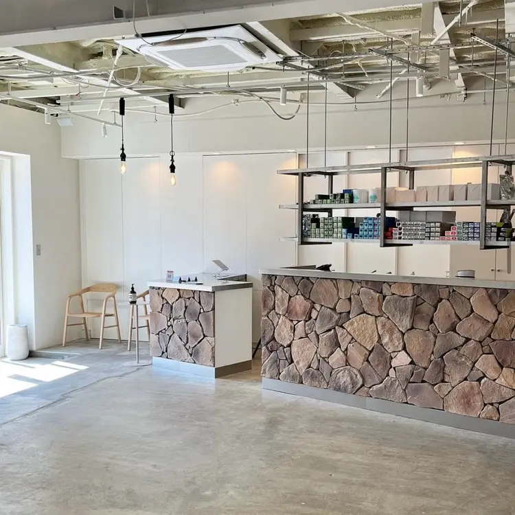 fandの内観・外観1