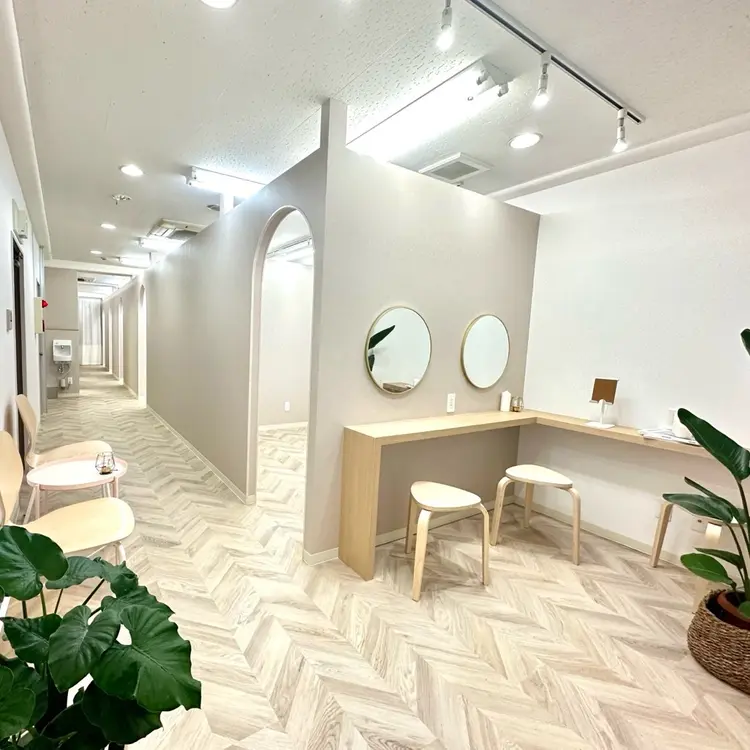 nail salon re:starの内観・外観1