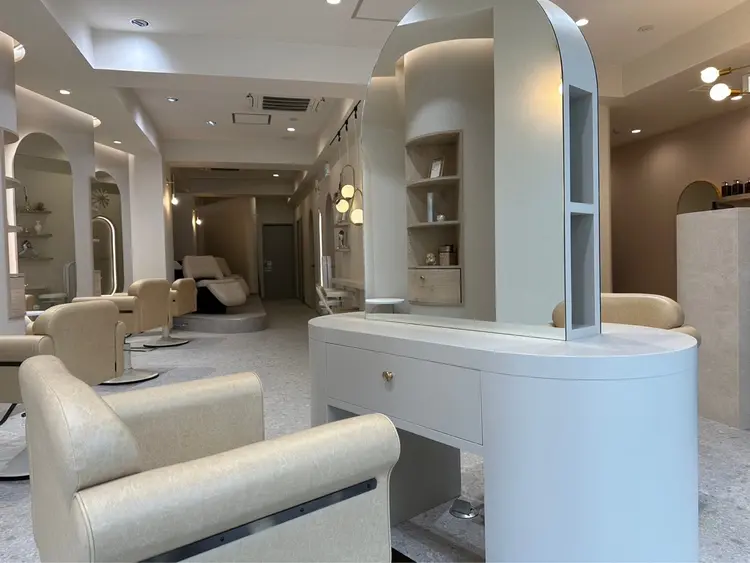 Ankh cross 銀座店の内観・外観1