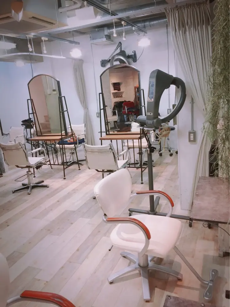 upsydaisy(アップシーデイジー)の内観・外観1