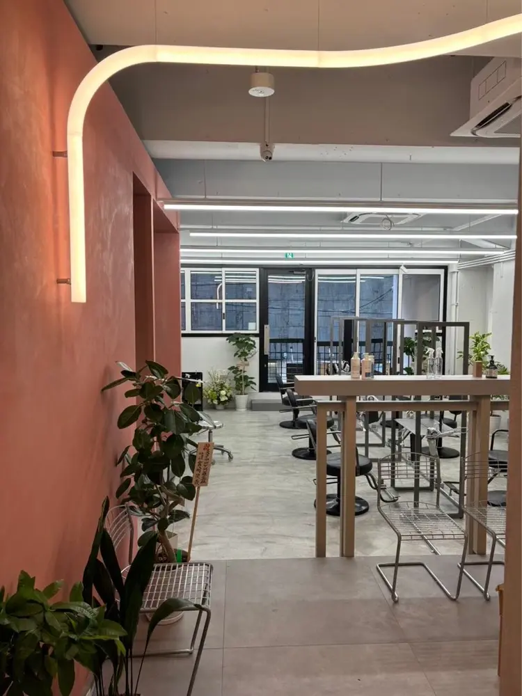 dipty　MOILAの内観・外観2