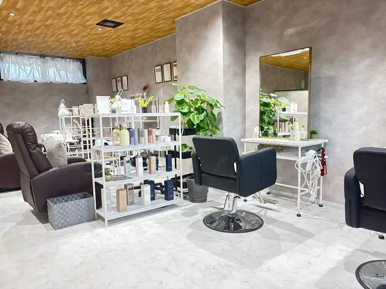 allumの内観・外観2