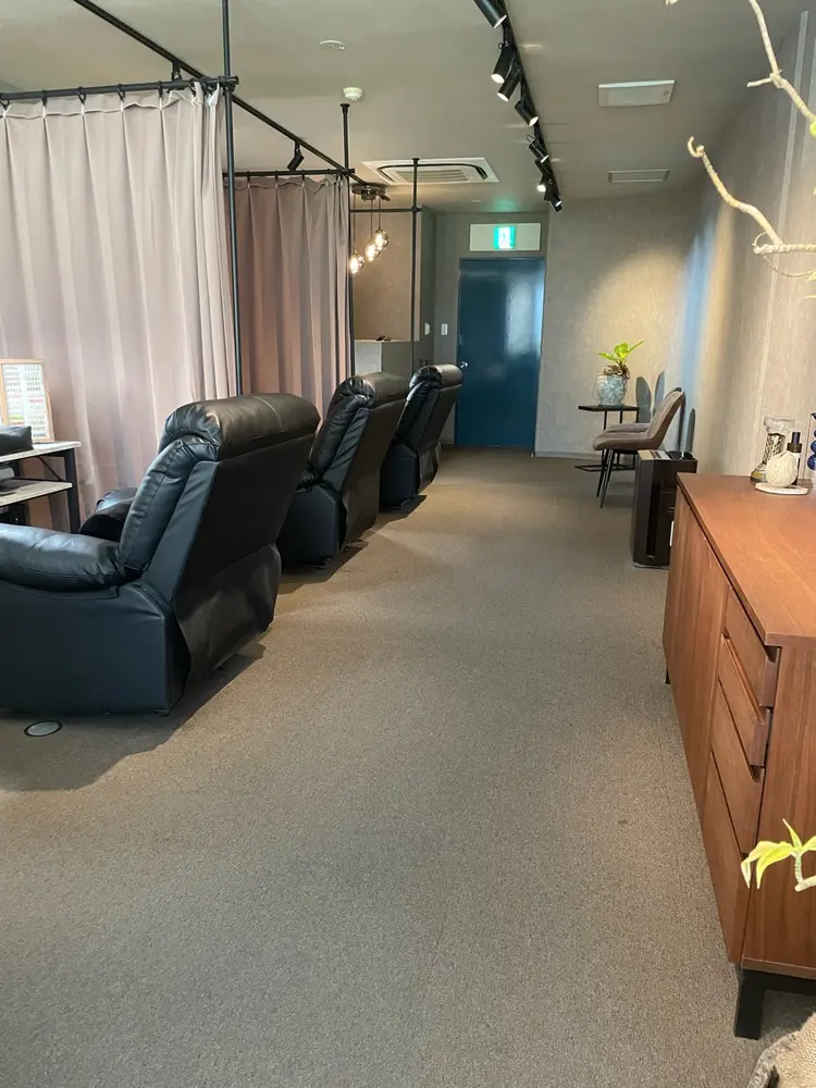 ネイルサロンéclatの内観・外観1