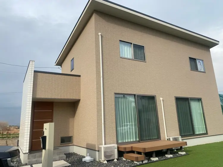 メナードフェイシャルサロンあま市二ツ寺の内観・外観1