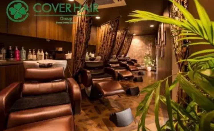 カバーヘアブリス北浦和店の内観・外観1