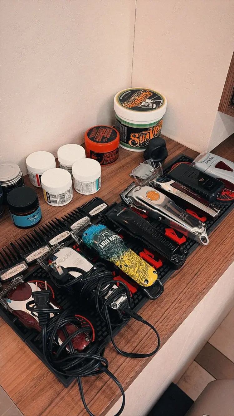 メンズヘアササキの内観・外観3