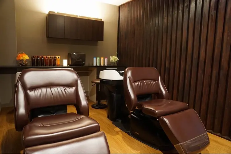 びようしつクイーンの内観・外観3