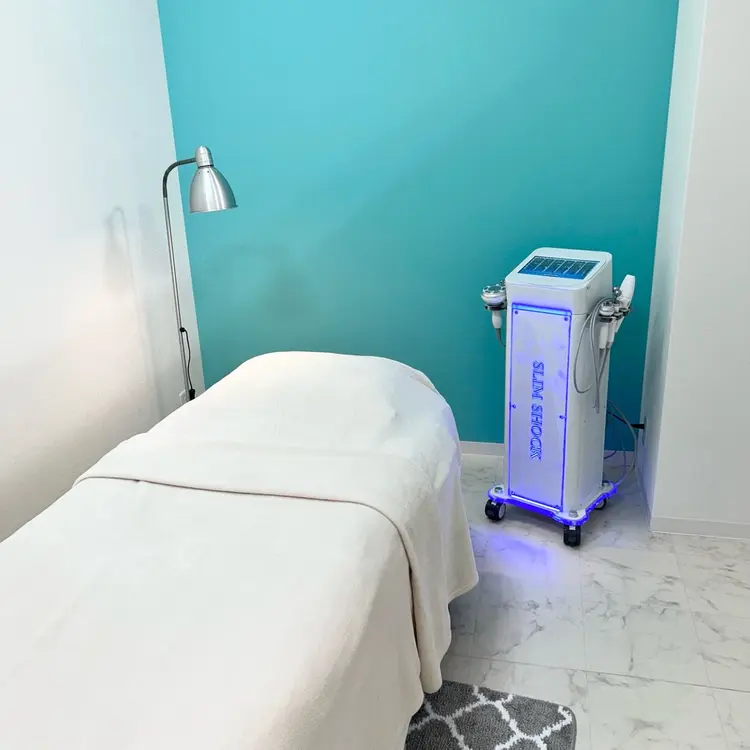 SALON DE UNIの内観・外観1