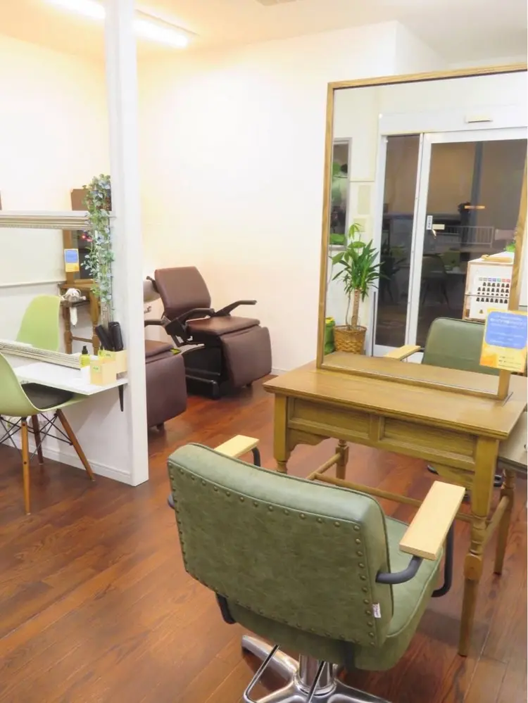 ヘアサロン　シルクの内観・外観3