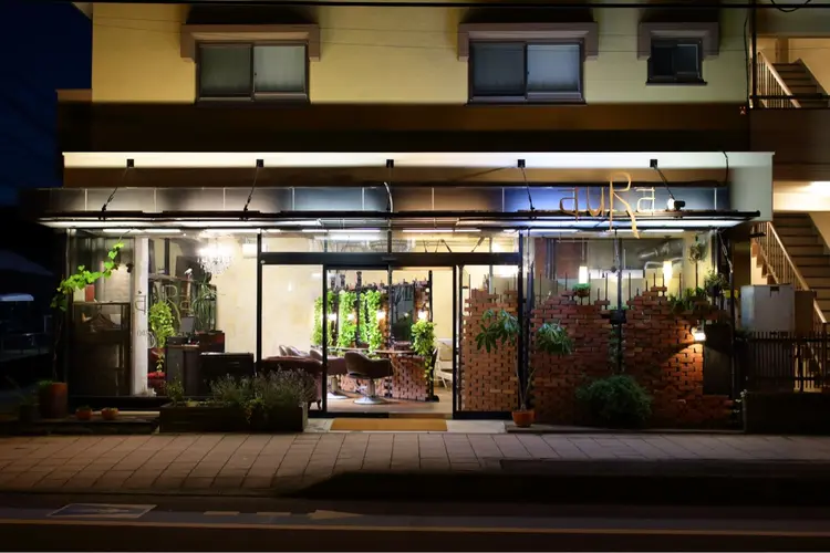 auRaの内観・外観1