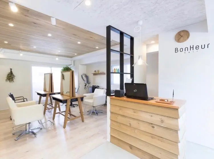 BonHeur【ボヌール】の内観・外観1