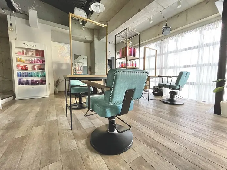 Liere hairの内観・外観1